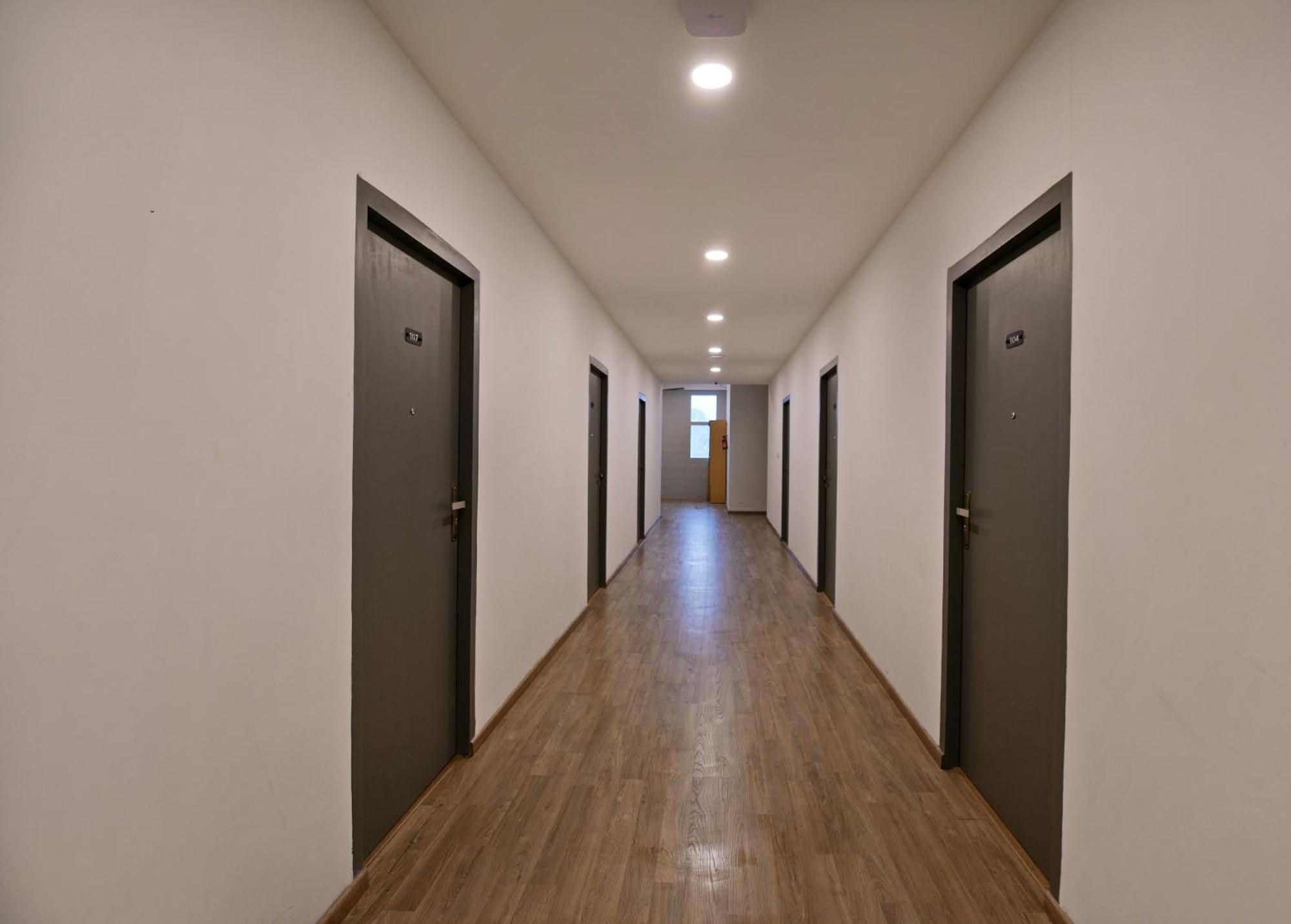 Townhouse Function Near Chaudhary Charan Singh International Airport Hotel Lucknow